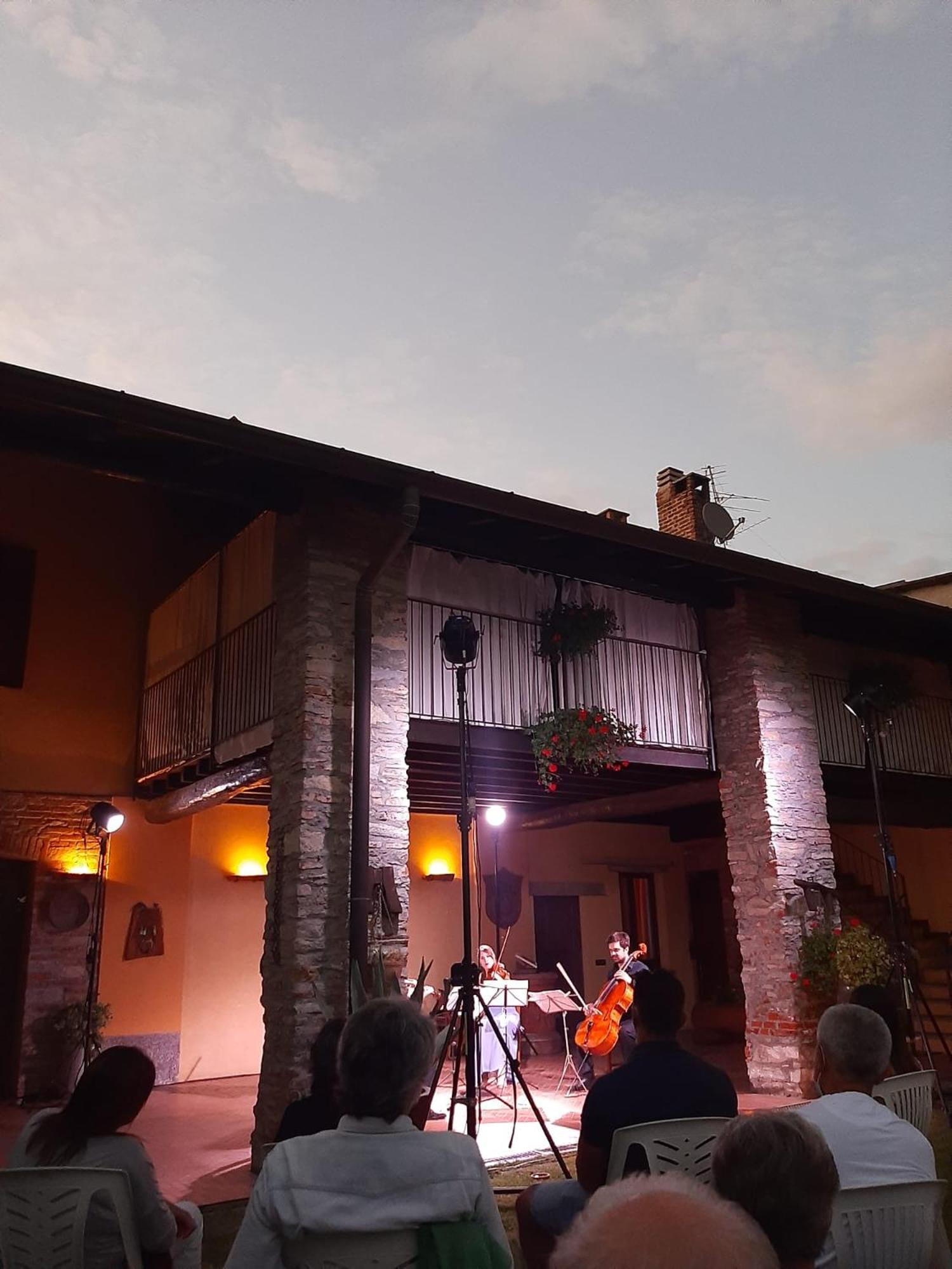 B&B Al Castello Casale Litta Εξωτερικό φωτογραφία