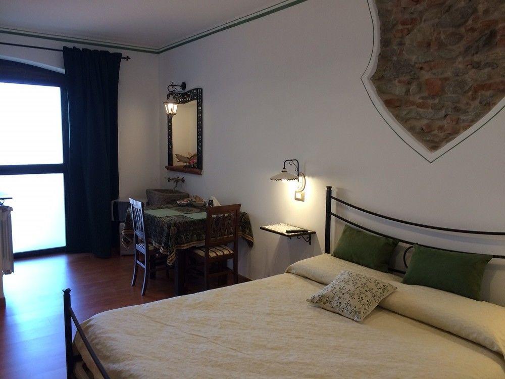 B&B Al Castello Casale Litta Εξωτερικό φωτογραφία