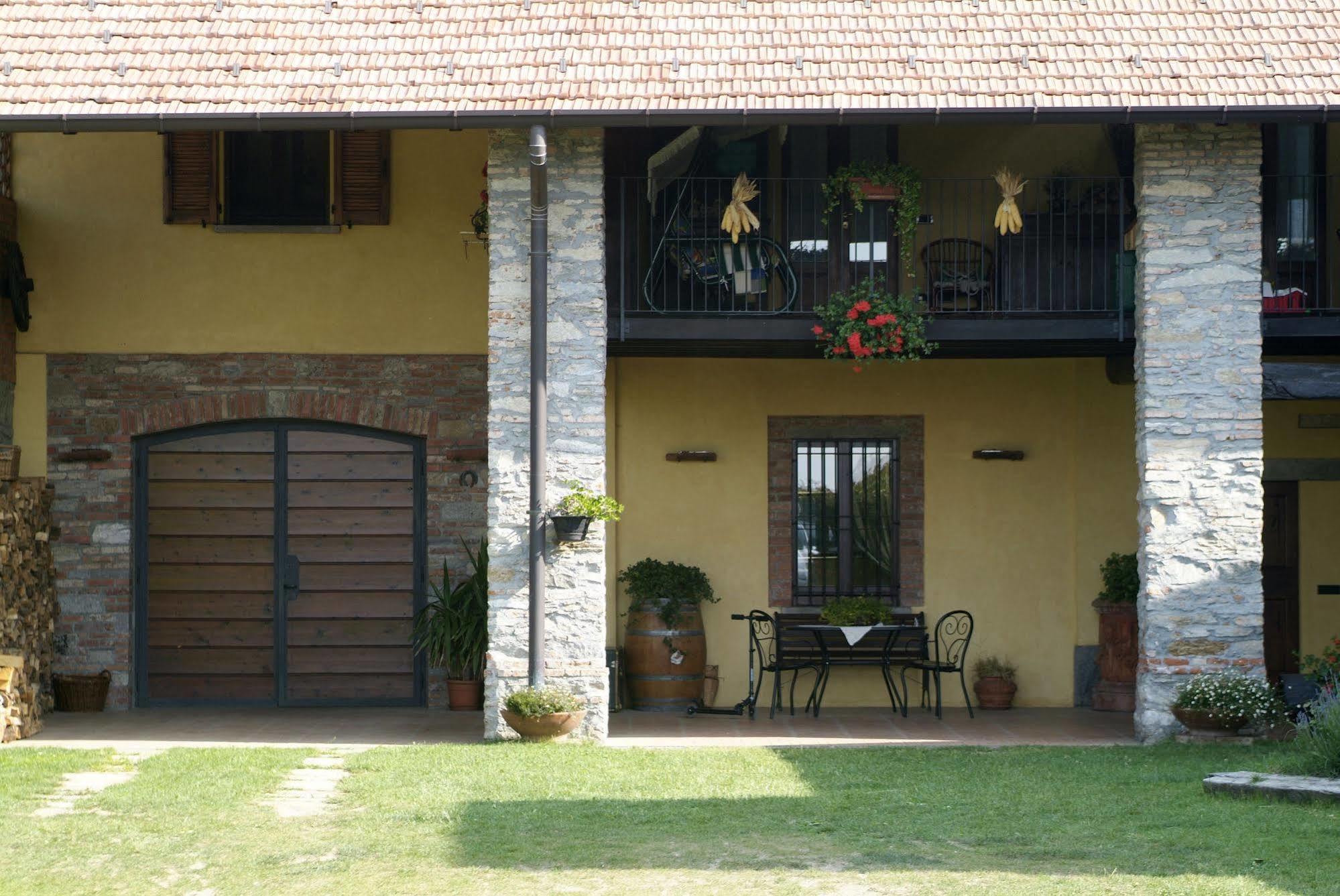 B&B Al Castello Casale Litta Εξωτερικό φωτογραφία